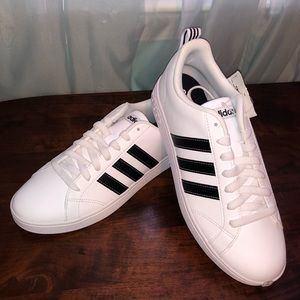Adidas Shoes, Black & White - Size 8 Women’s